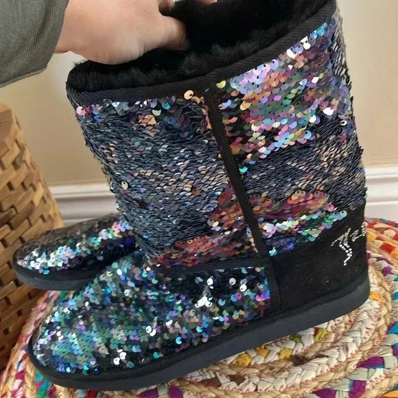 Juicy Couture sequin boots - Picture 2 of 7